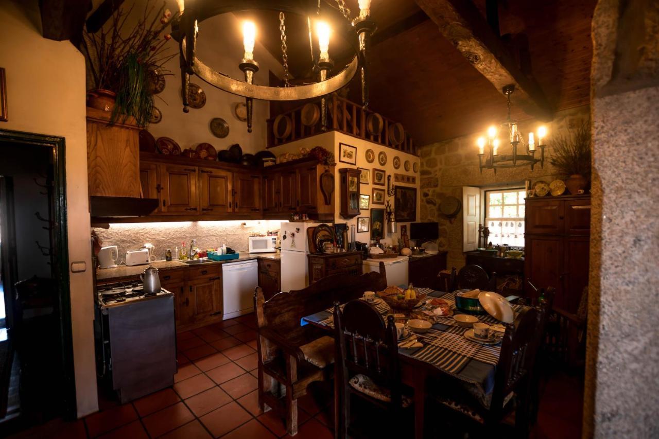 Solar Dos Carvalhos Bed & Breakfast Sernancelhe Luaran gambar