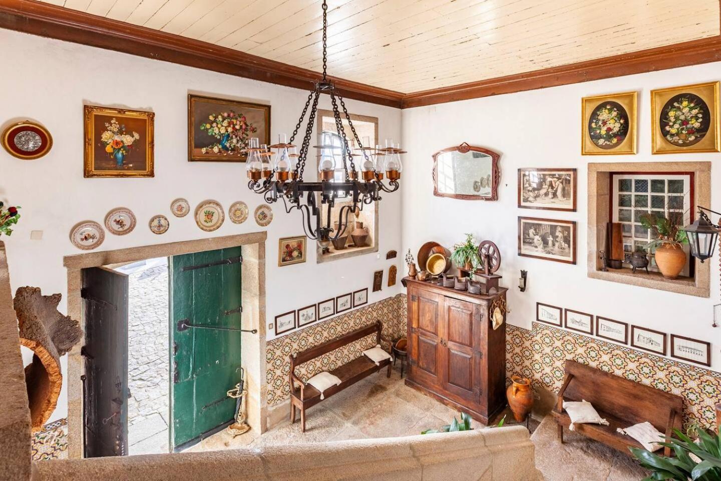 Solar Dos Carvalhos Bed & Breakfast Sernancelhe Luaran gambar