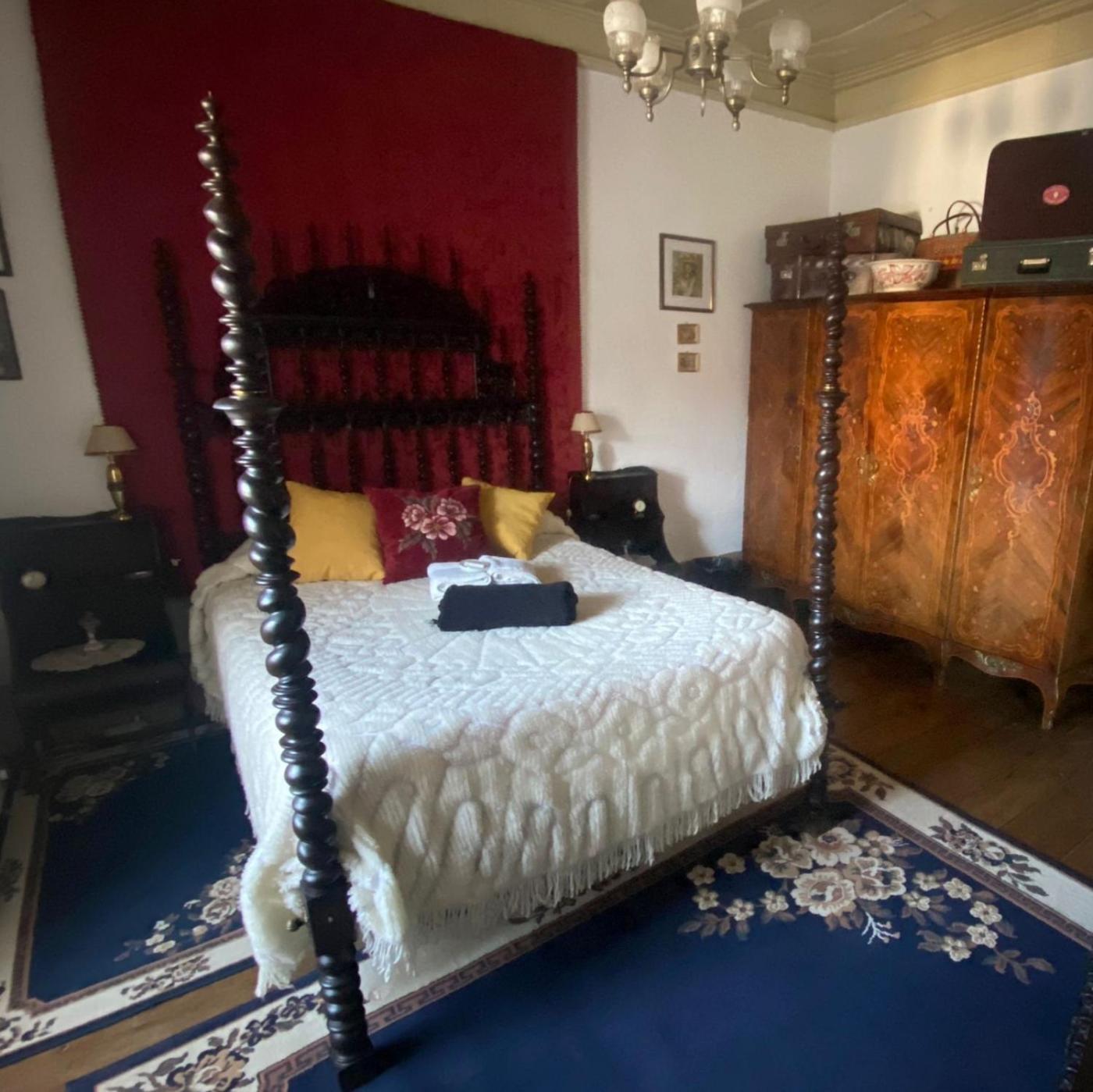 Solar Dos Carvalhos Bed & Breakfast Sernancelhe Bilik gambar
